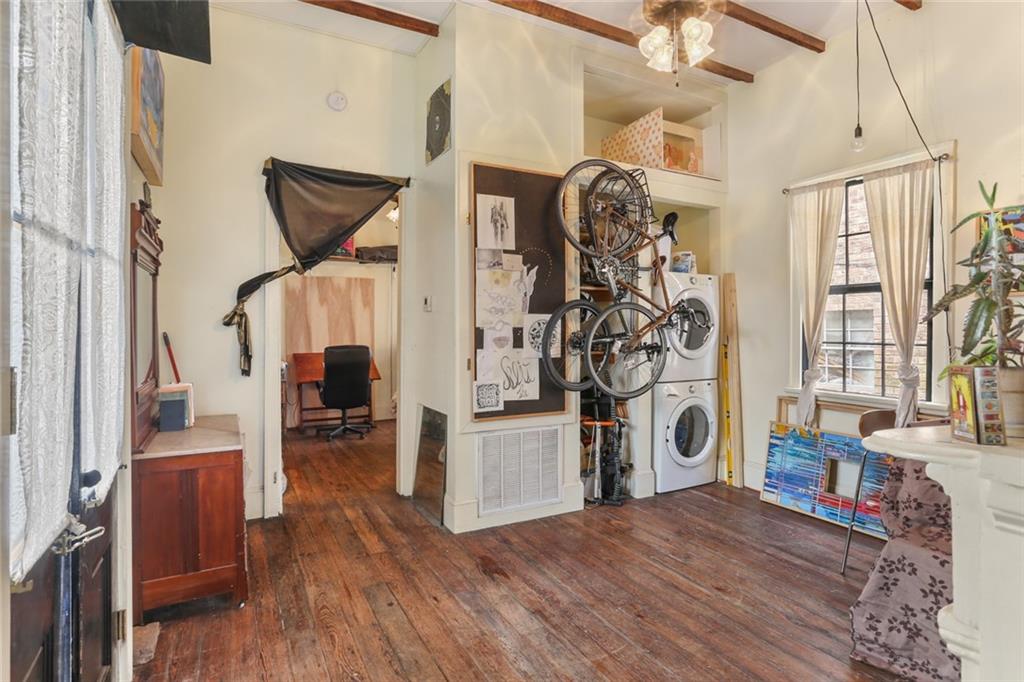 2419 Lapeyrouse Street, New Orleans, Louisiana image 21