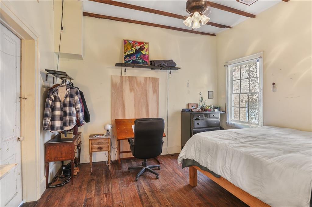 2419 Lapeyrouse Street, New Orleans, Louisiana image 24