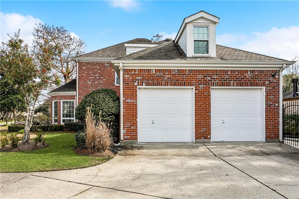 110 English Turn Drive, New Orleans, Louisiana image 34