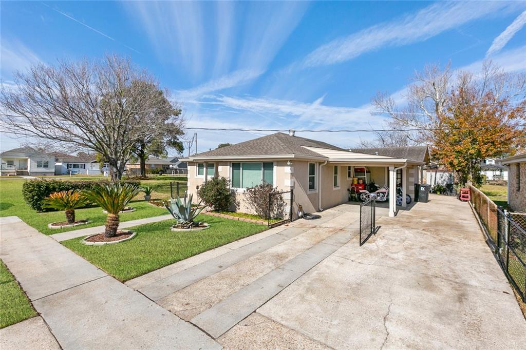 419 W Josephine Street, Chalmette, Louisiana image 2