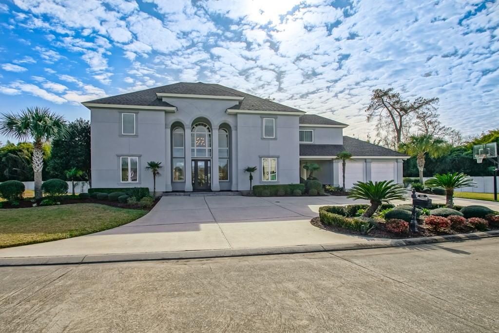 132 Pine Valley Drive, New Orleans, Louisiana image 1