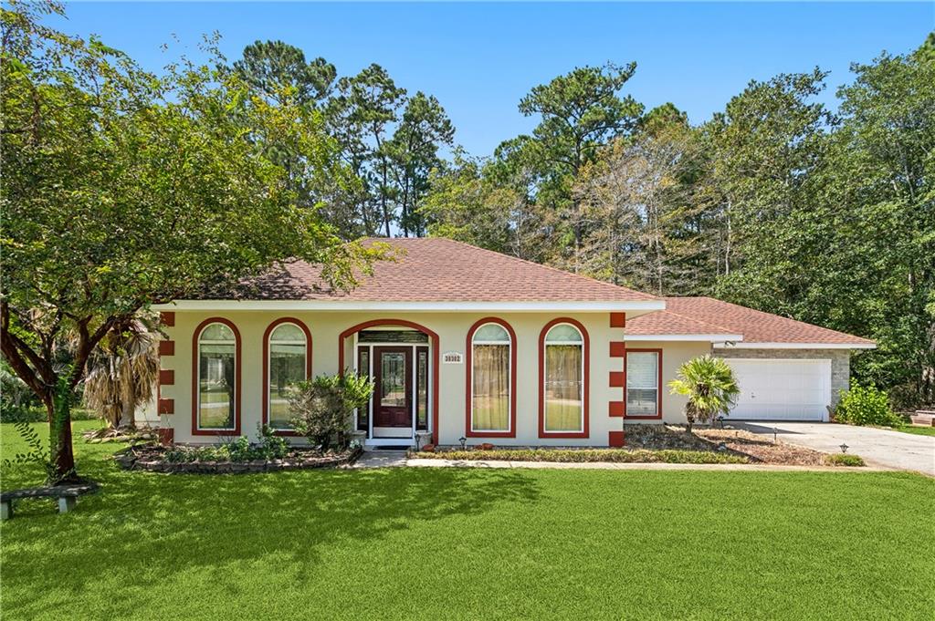 30302 Ashley Drive, Lacombe, Louisiana image 1