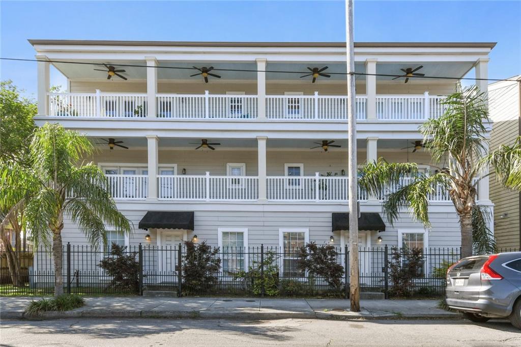 3205 Carondelet Street #101, New Orleans, Louisiana image 1