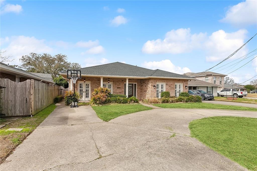 5016 Wilson Drive, Metairie, Louisiana image 2