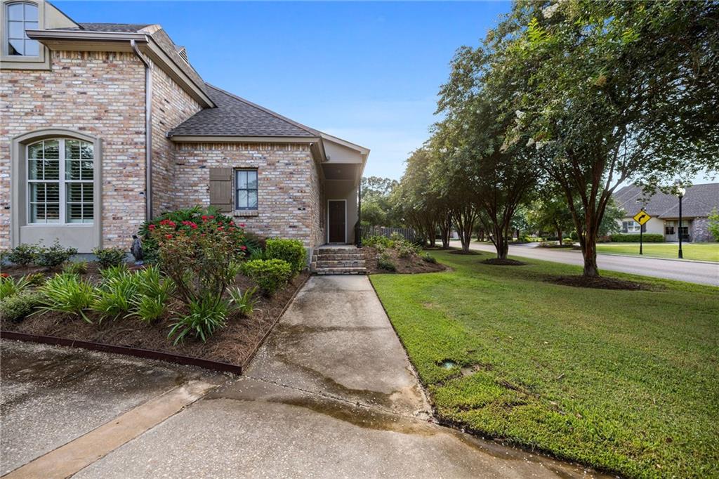 9291 Pebble Beach Circle, Denham Springs, Louisiana image 9