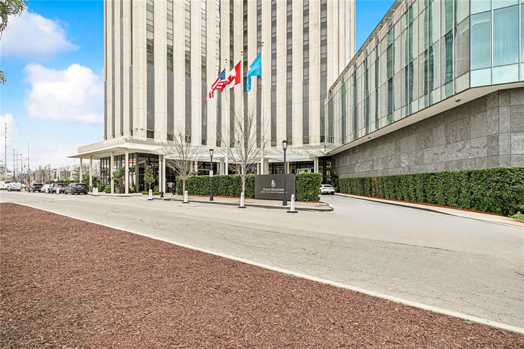 2 Canal Street #2306, New Orleans, Louisiana image 37