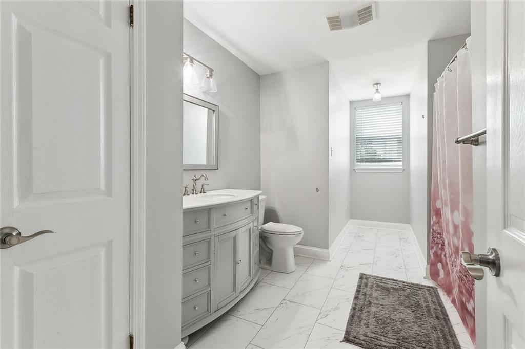 1125 Kingswood Drive, Westwego, Louisiana image 17