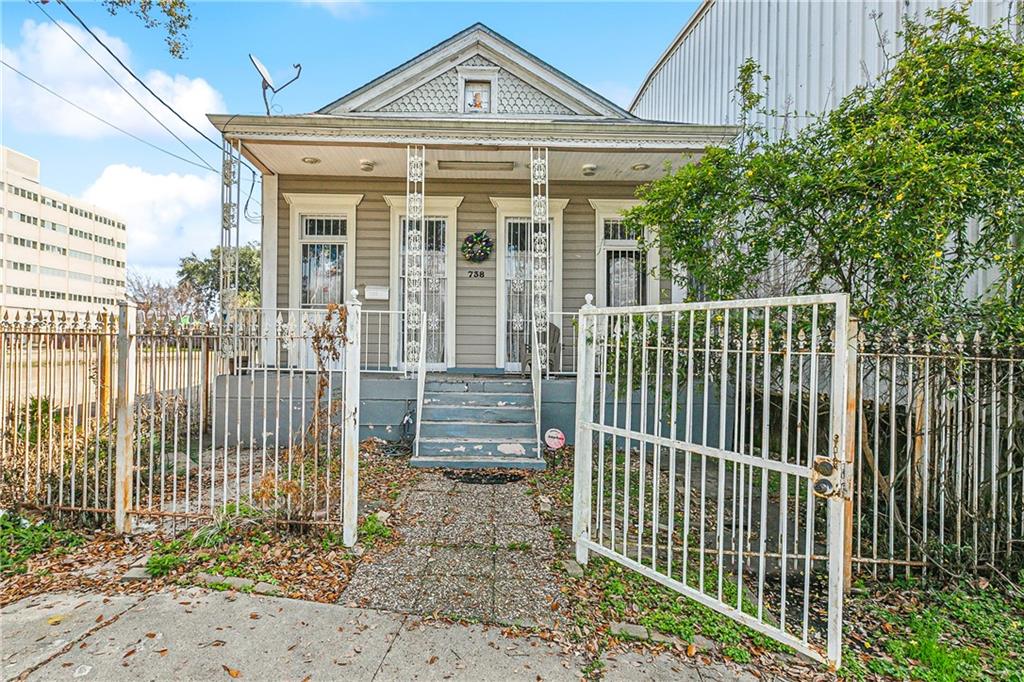 738 S Norman C Francis Parkway, New Orleans, Louisiana image 1