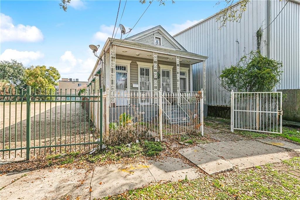 738 S Norman C Francis Parkway, New Orleans, Louisiana image 2