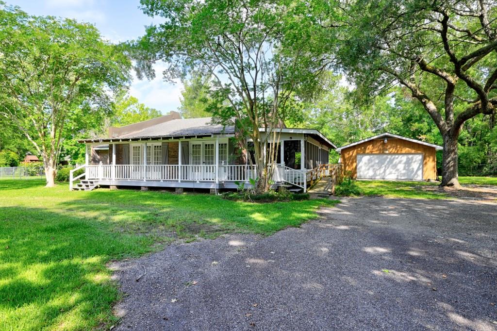 34633 W Dubuisson Road, Slidell, Louisiana image 1