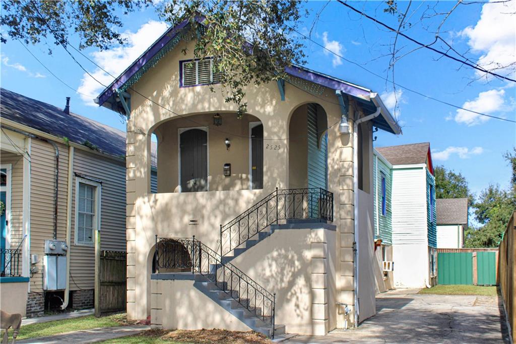 2525 Banks Street, New Orleans, Louisiana image 1