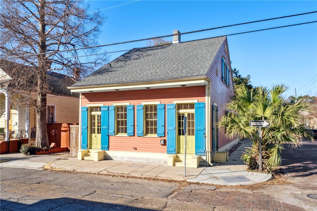 3829 Dauphine Street, New Orleans, Louisiana image 2