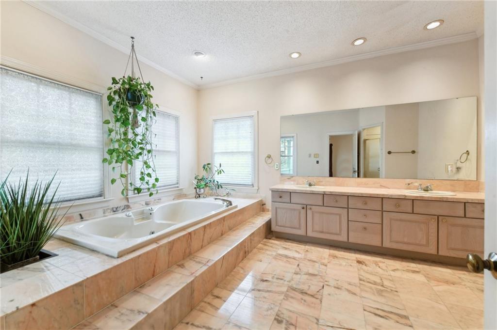 33 Hermitage Drive, Marrero, Louisiana image 19