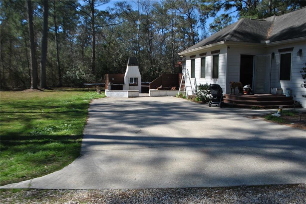 70042 Nancy Road, Mandeville, Louisiana image 3