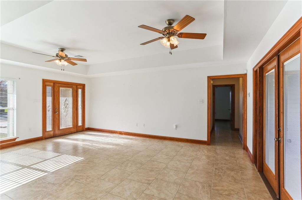 710 Oak Street, Saint Rose, Louisiana image 3