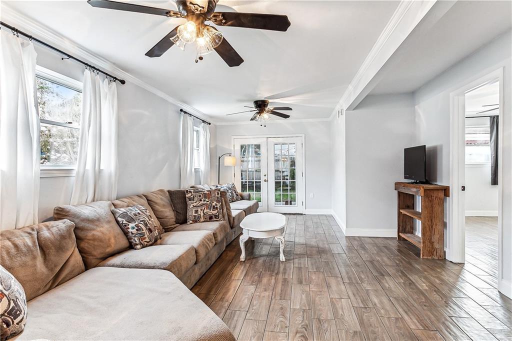 278 W Robert E Lee Street, New Orleans, Louisiana image 2
