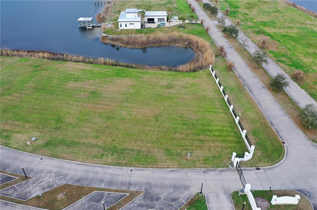 4000 Marina Villa Drive, Slidell, Louisiana image 5
