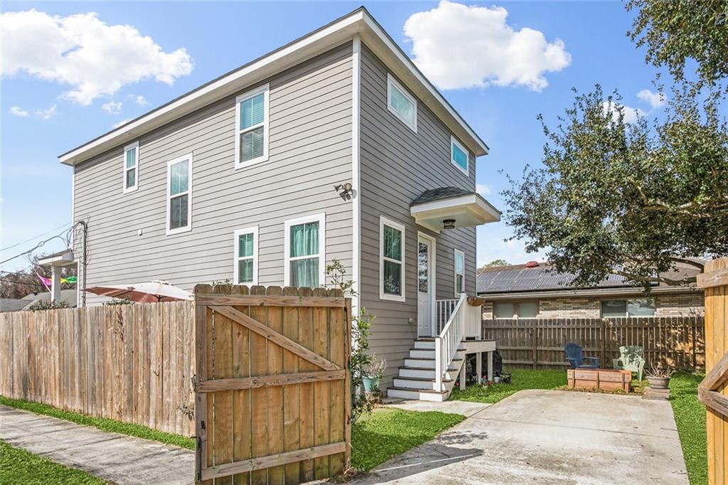 501 Warrington Drive, New Orleans, Louisiana image 22