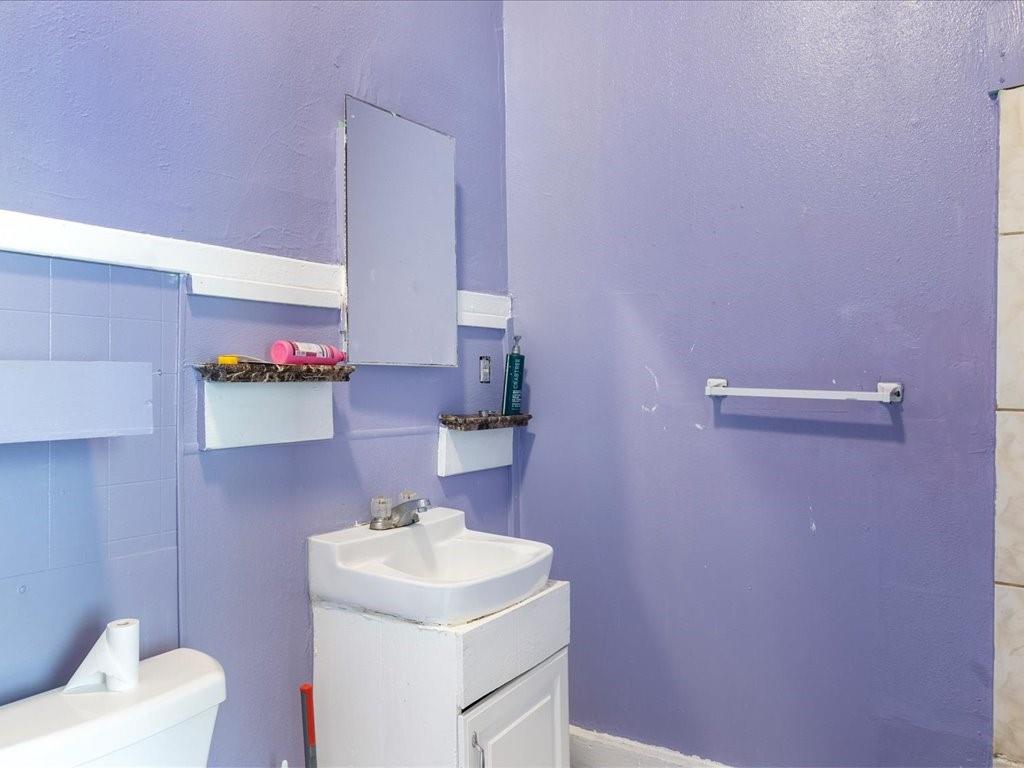 321 S White Street, New Orleans, Louisiana image 13