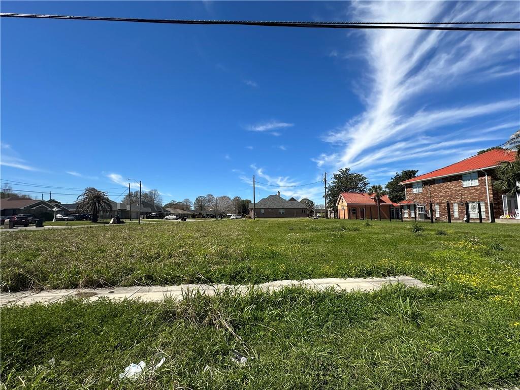 3421 Florence Drive, New Orleans, Louisiana image 3