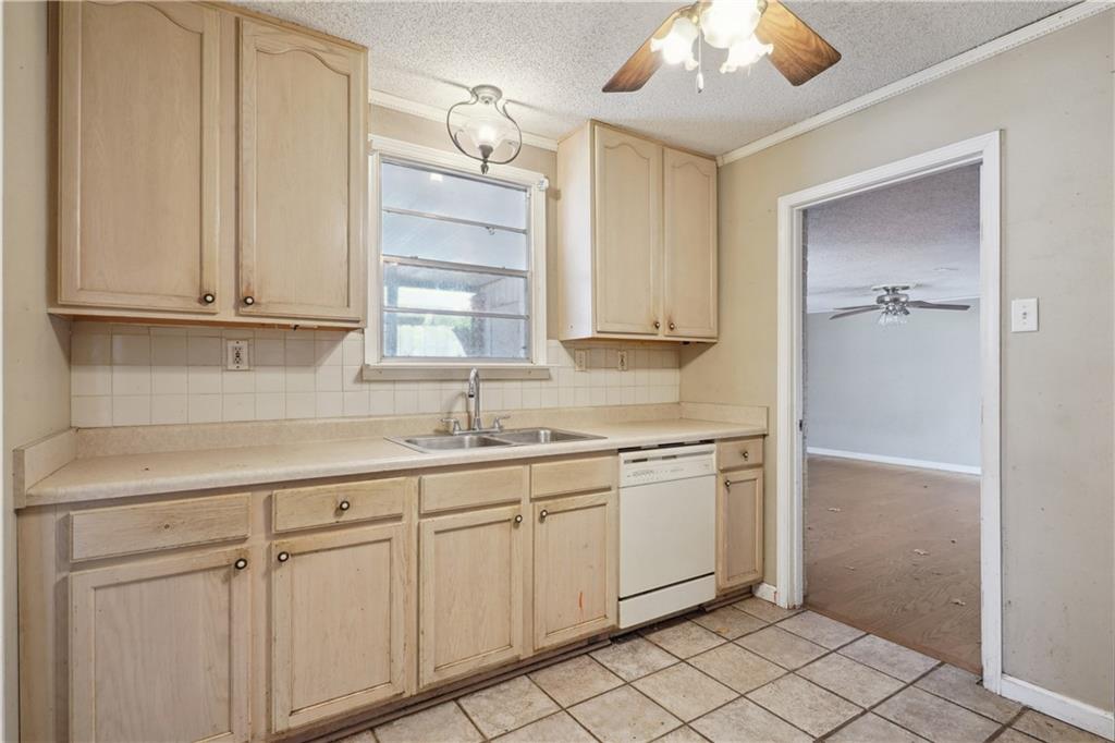 9005 Camille Court, River Ridge, Louisiana image 12