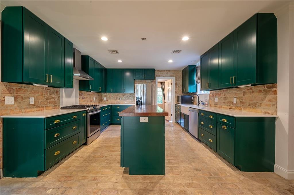 209 Pocosin Drive, Mandeville, Louisiana image 8