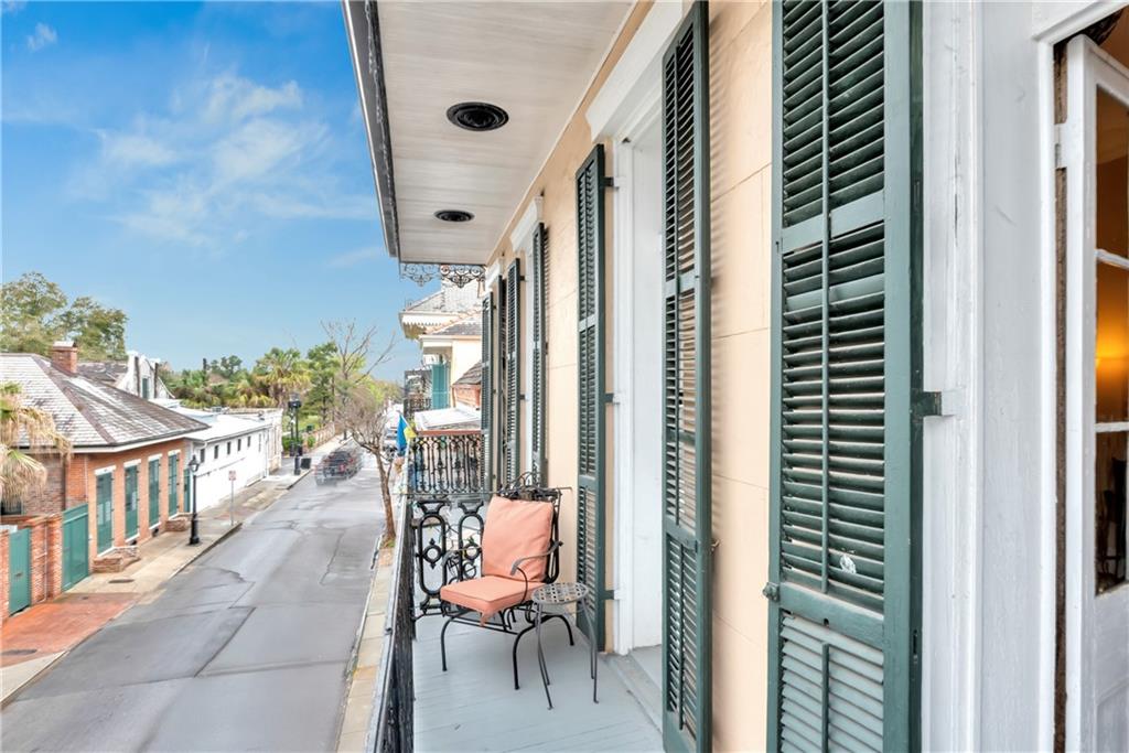 821 23 Barracks Street, New Orleans, Louisiana image 9
