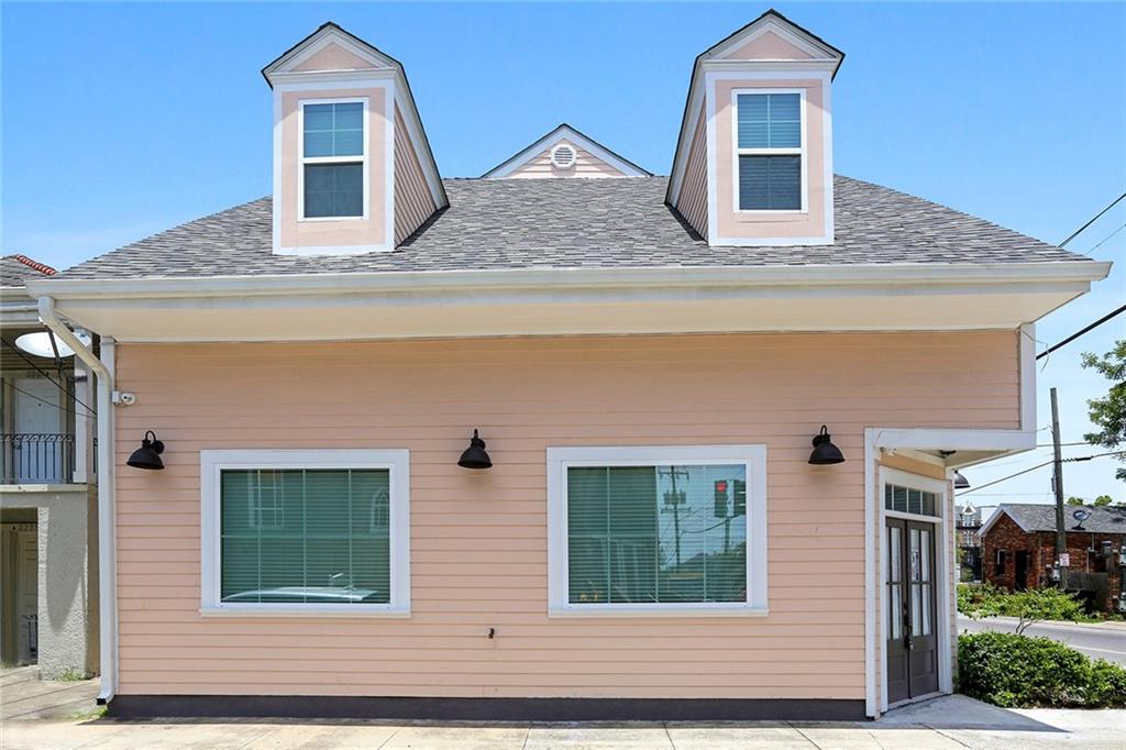 2201 Dumaine Street, New Orleans, Louisiana image 2