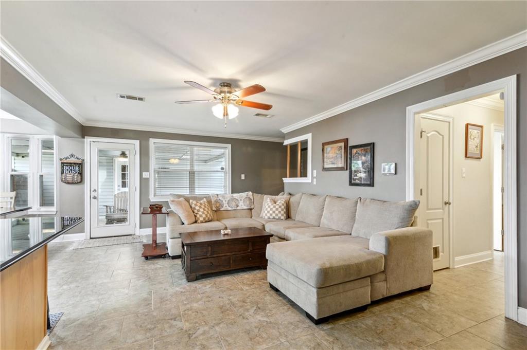 448 Lynnmeade Road, Gretna, Louisiana image 4