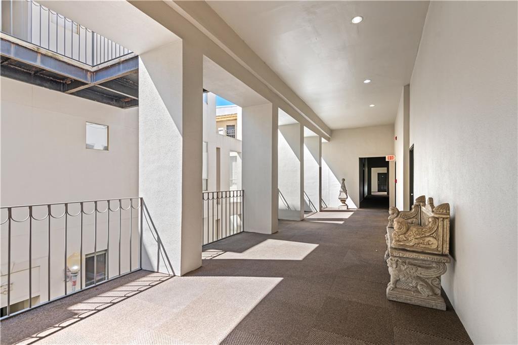 330 Julia Street #307, New Orleans, Louisiana image 17