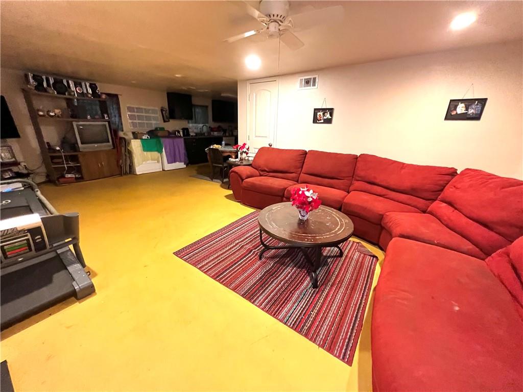 1130 S Genois Street, New Orleans, Louisiana image 10