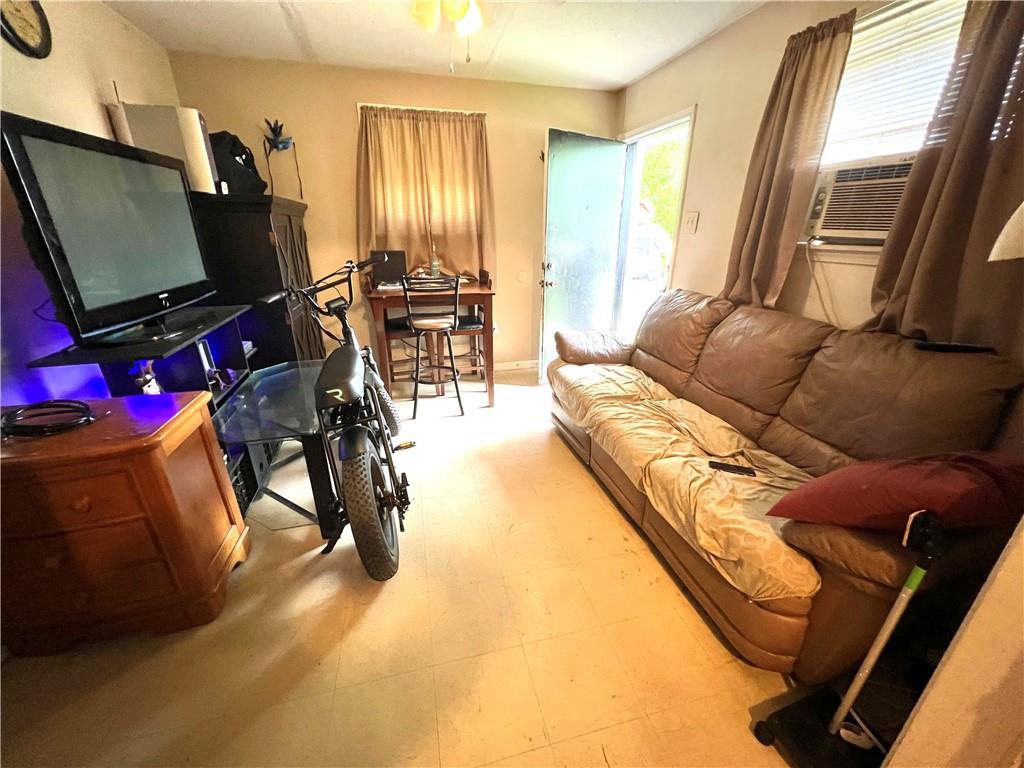 1832 Eagle Street, New Orleans, Louisiana image 2