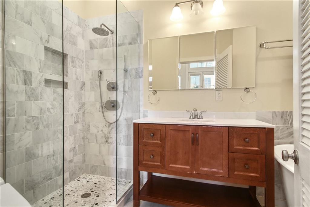 425 Burgundy Street #6, New Orleans, Louisiana image 12