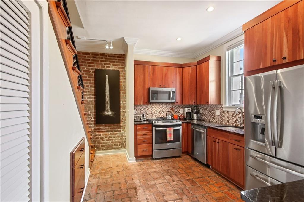 425 Burgundy Street #6, New Orleans, Louisiana image 6