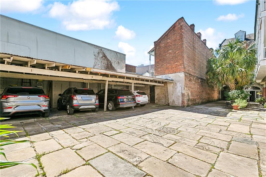 831 Saint Louis Street #H, New Orleans, Louisiana image 3
