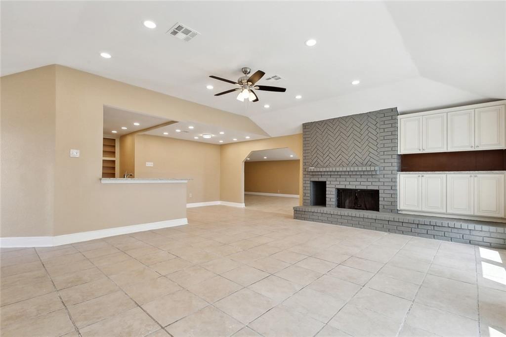 616 Manchester Lane, La Place, Louisiana image 3