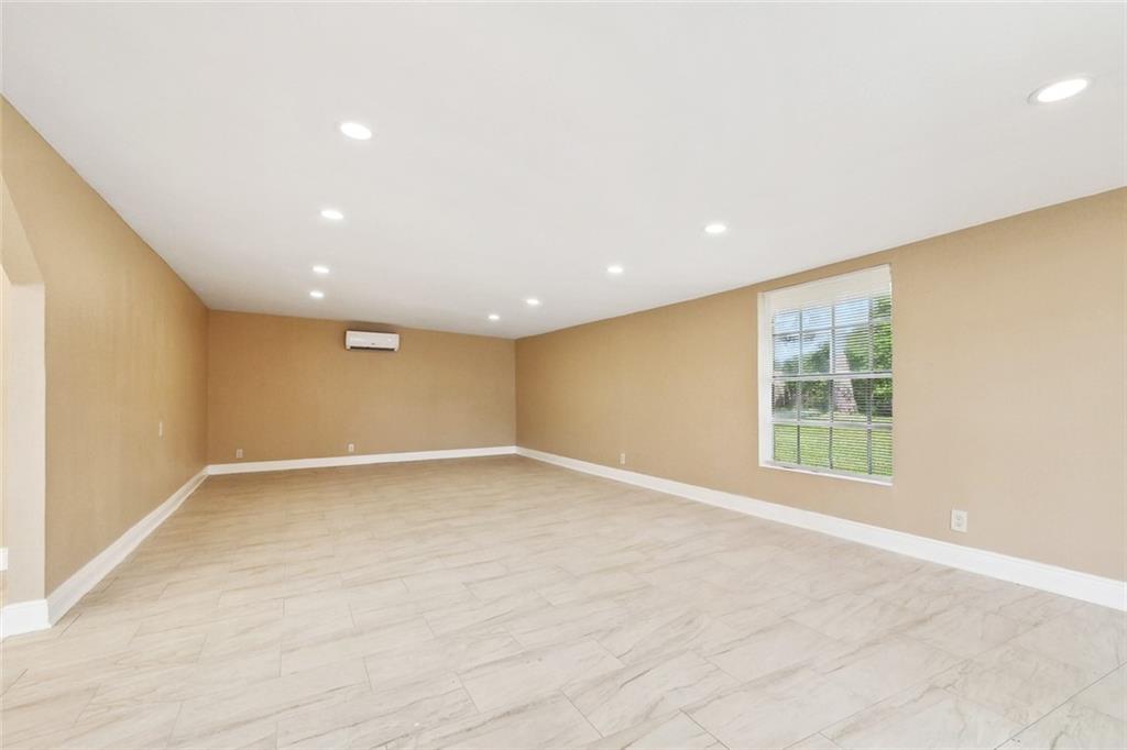 616 Manchester Lane, La Place, Louisiana image 6