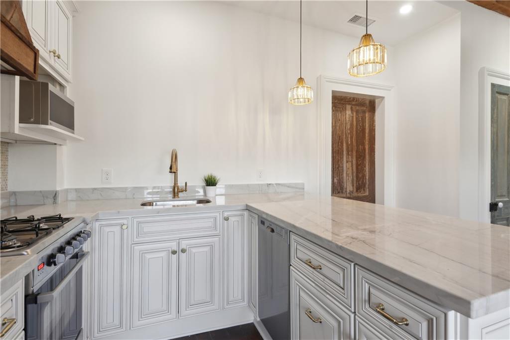 812 Esplanade Avenue #6, New Orleans, Louisiana image 11