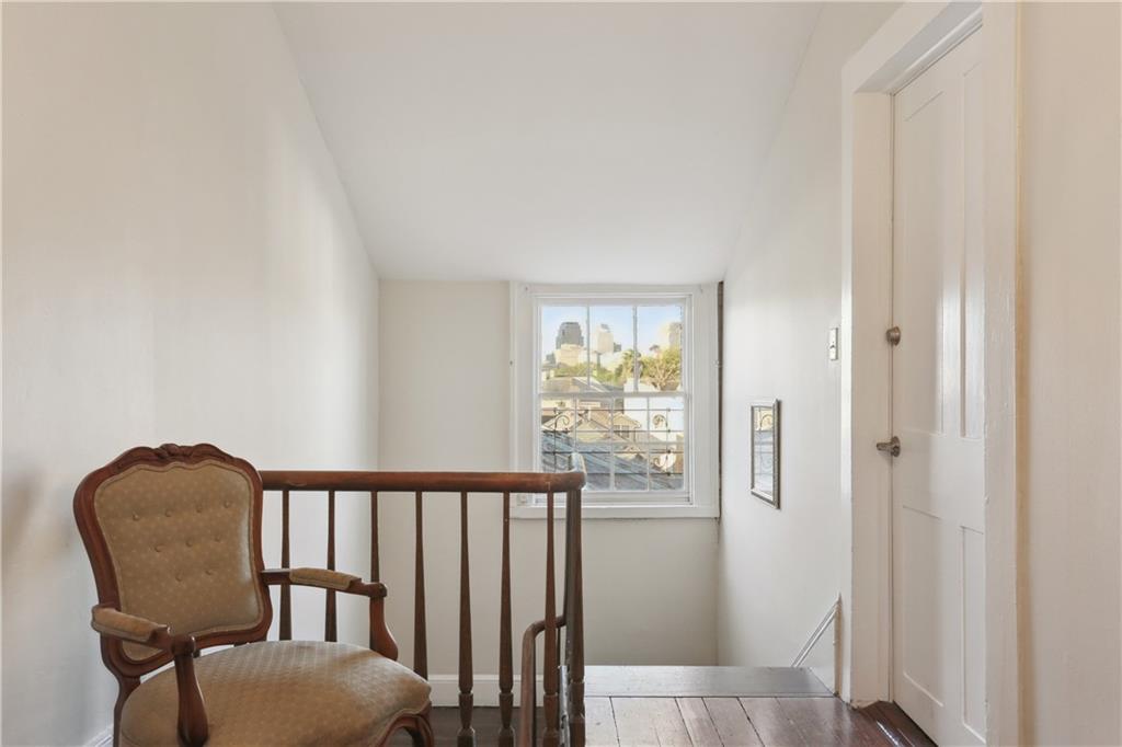 812 Esplanade Avenue #6, New Orleans, Louisiana image 6