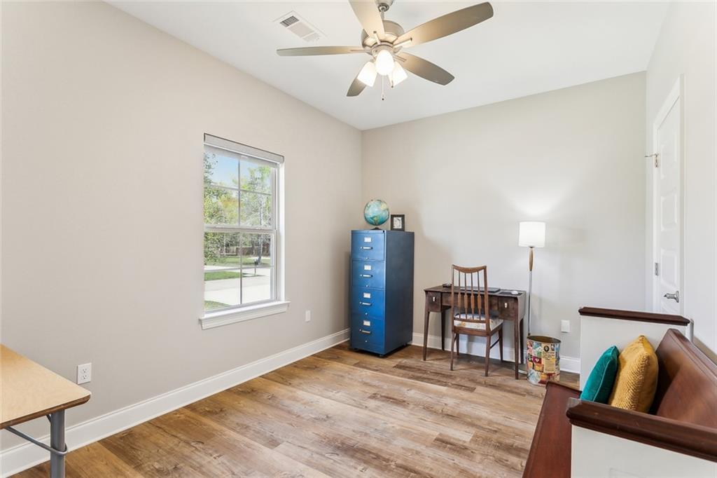 30136 East Street, Lacombe, Louisiana image 9