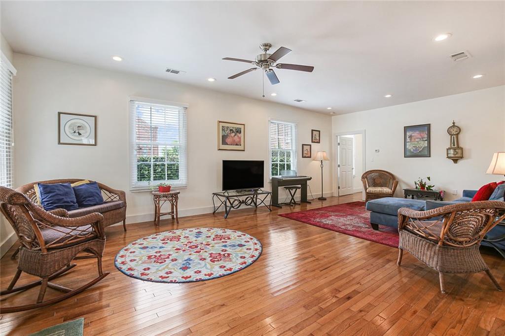 2127 Chippewa Street, New Orleans, Louisiana image 10