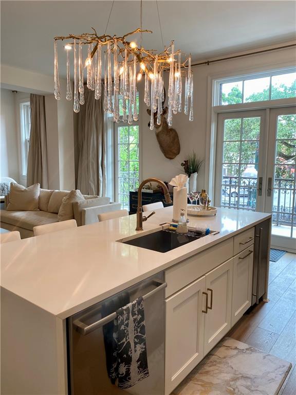 731 St. Charles Avenue #201, New Orleans, Louisiana image 6