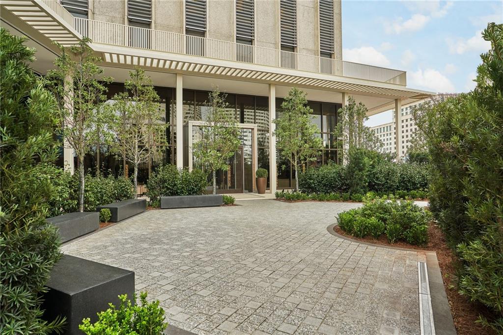 2 Canal Street #2201, New Orleans, Louisiana image 2