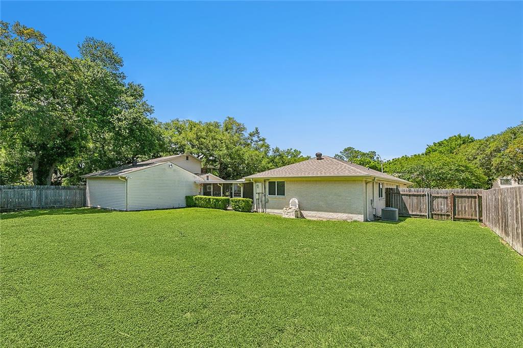 5885 Macarthur Boulevard, New Orleans, Louisiana image 2