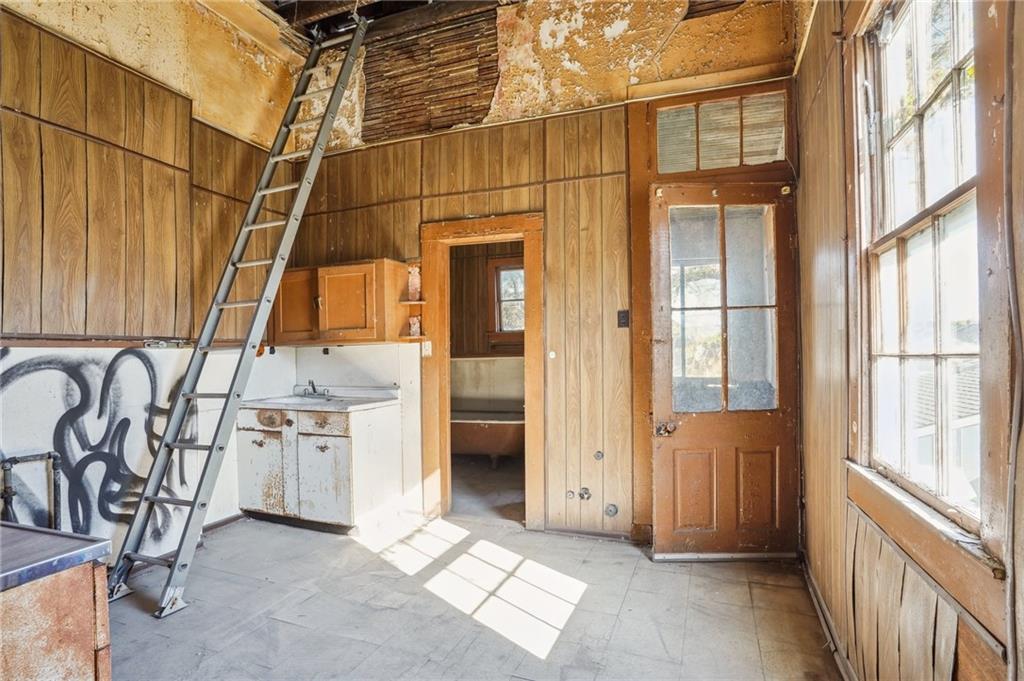 2245 St Claude Avenue, New Orleans, Louisiana image 23