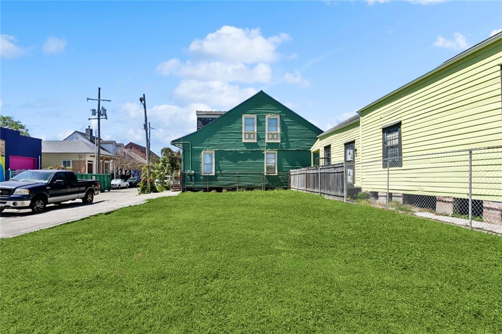 1000 Frenchmen Street, New Orleans, Louisiana image 5