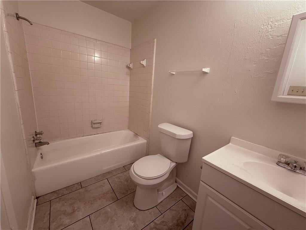774-776 Holt Drive, Baton Rouge, Louisiana image 11