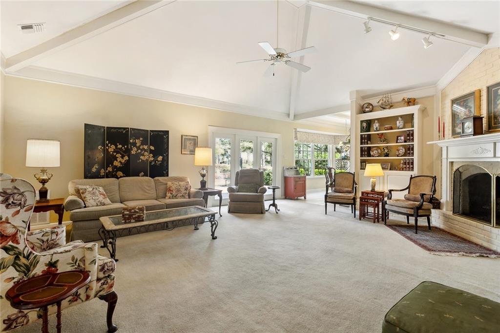 741 Bocage Lane, Mandeville, Louisiana image 2