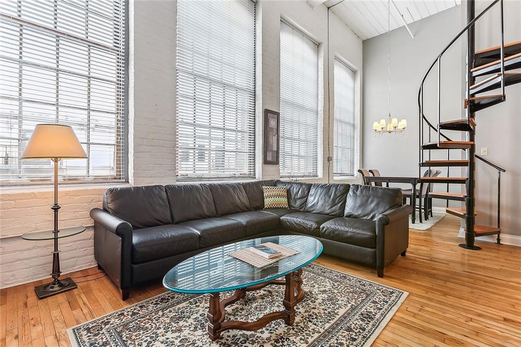 920 Poeyfarre Street #303, New Orleans, Louisiana image 3
