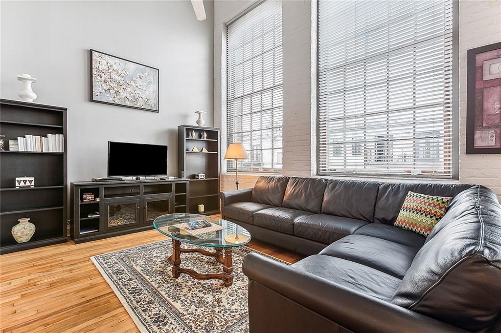 920 Poeyfarre Street #303, New Orleans, Louisiana image 5
